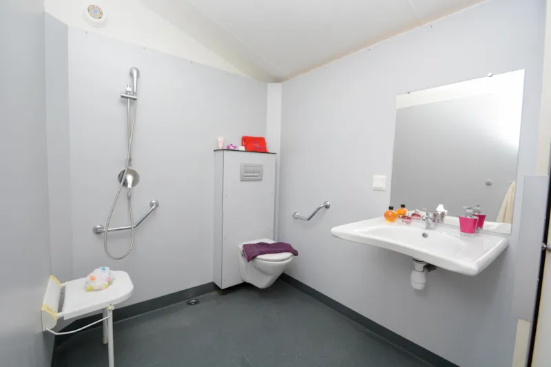 Mobil P.M.R.  Climatisé 2 Chambres (34M²)