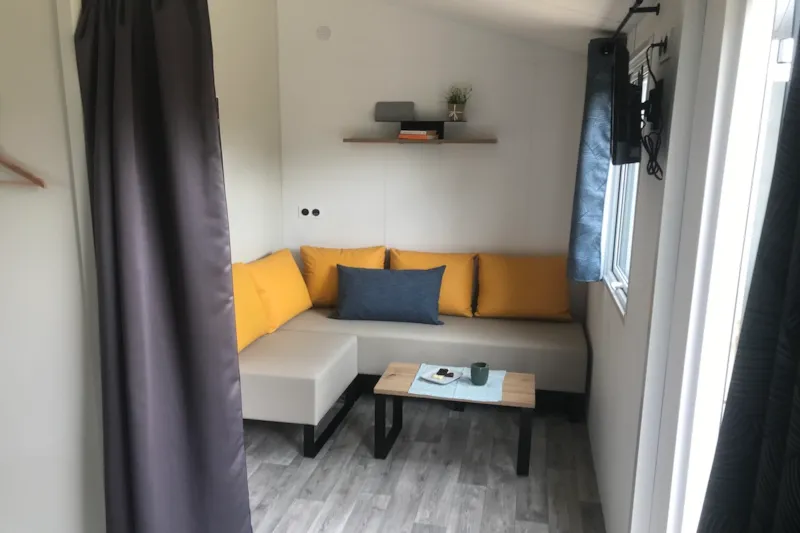 Mobil Lavande Climatisé 2 Chambres (27M²)