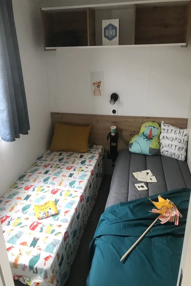 Mobil Lavande Climatisé 2 Chambres (27M²)