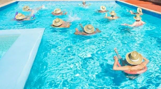Camping Naturiste La Tuquette