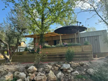 Accommodation - Cottage Premium De Luxe Pondok Idaman 3 Bedrooms - Camping Naturiste La Tuquette