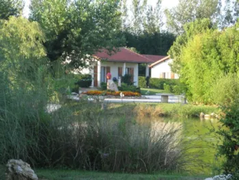 Location - Maison Type Chalet - Lac Saint Georges, Village de vacances Camping 