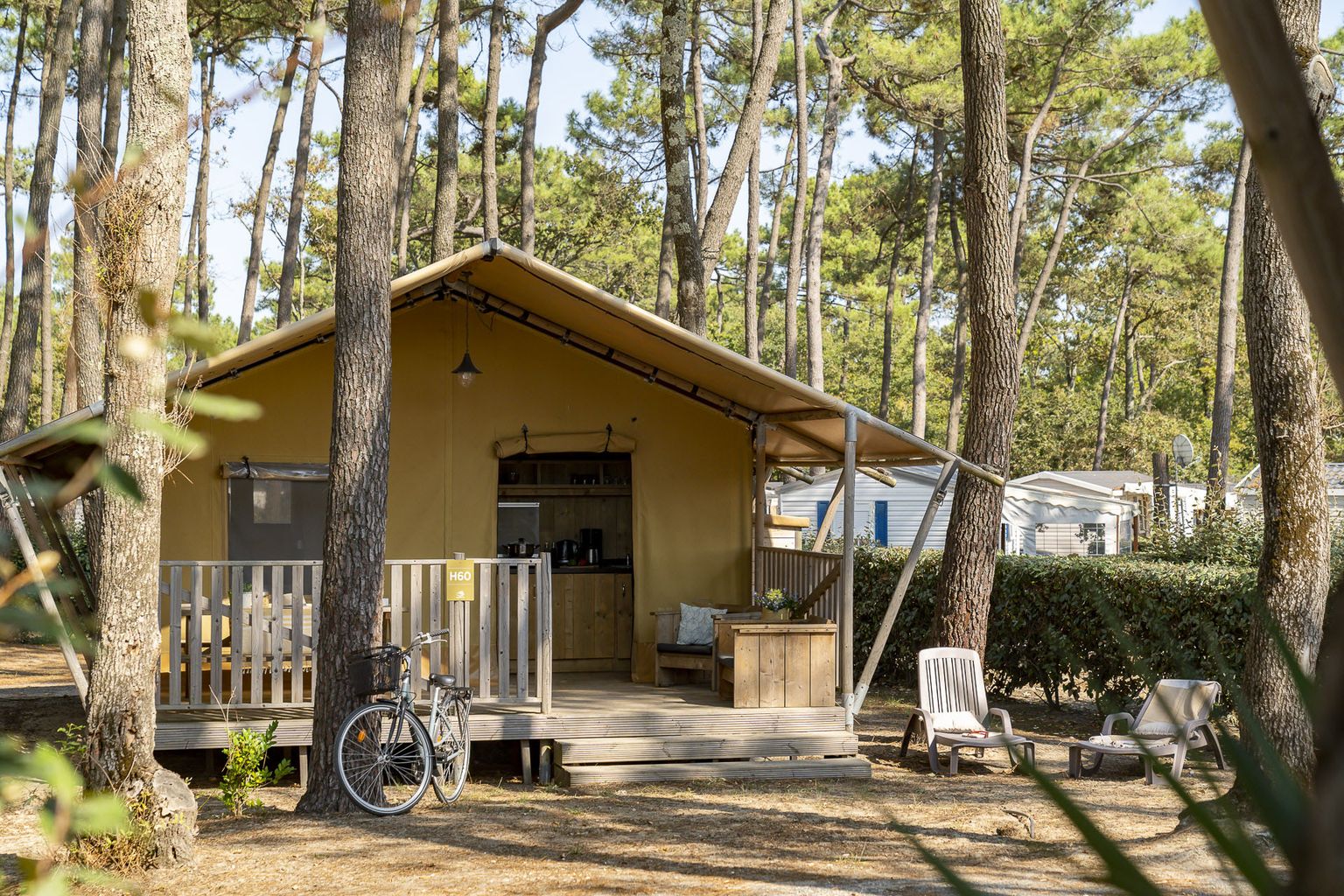 Location - Lodge Luxe 2 Chambres **** - Camping Sandaya Soulac Plage