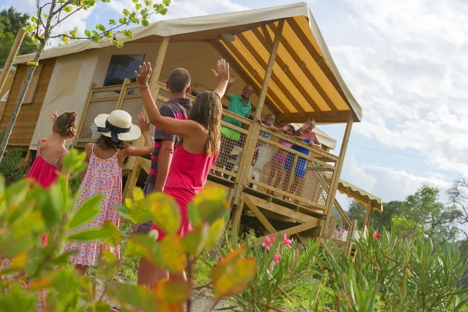 Camping Sole Di Sari