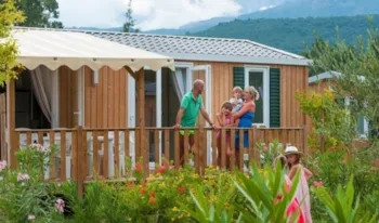 Mietunterkunft - Mobilheim Confort Xl 32M² - 3 Schlafzimmer - Klimaanlage - Überdachte Terrasse - - Camping Sole Di Sari
