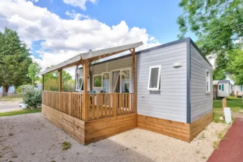 Mietunterkunft - Premium Xl | 33M² | A/C + Tv| 3 Bedrooms | Balcony Terrace - - Camping Marvilla Parks - Paris Est