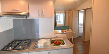 Mietunterkunft - Classic Xl| 24M² | A/C + Tv | 2 Bedrooms | Balcony Terrace - - Camping Marvilla Parks - Paris Est