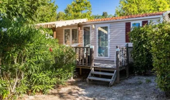 Mietunterkunft - Mobilheim Comfort - 2 Schlafzimmer - 24M² - Erhöhte Terrasse -  Klimaanlage - Camping Marvilla Parks - La Baie des Anges