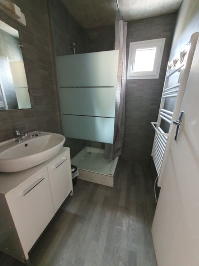GITE for 6 to 8 people, 2 bedrooms, rental all year round — 5