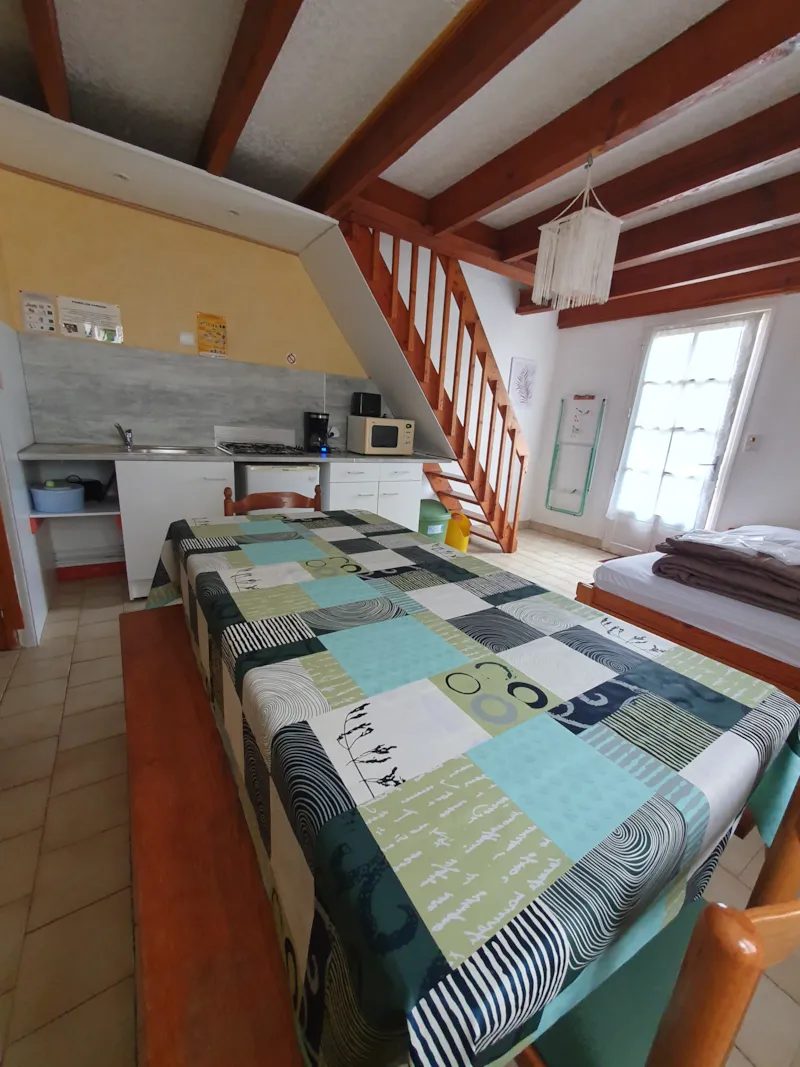 Gites De 5 Personnes, 1 Chambre, Location Toutes Saisons.