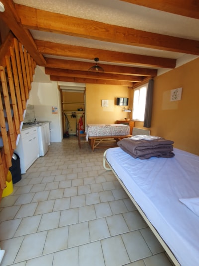 GITES for 5 people, 1 bedroom, all-season rental. — 10