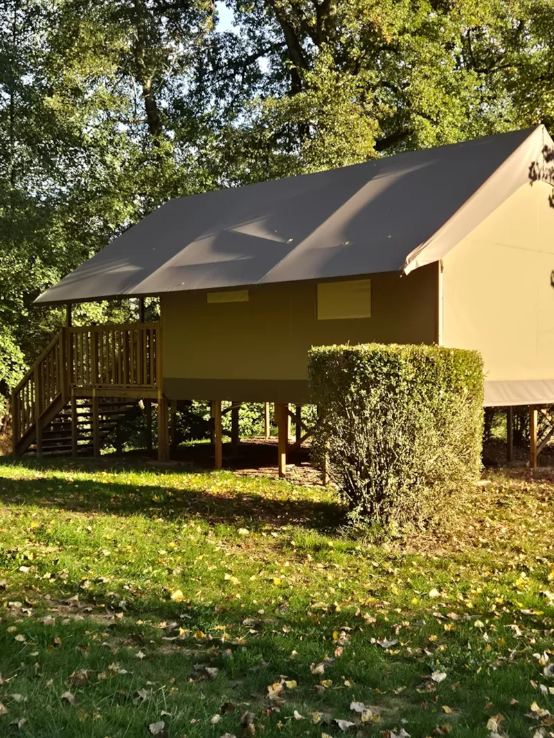 Tente Lodge Mini-Wood Sur Pilotis En Toile , Sans Sanitaires, Pour 4 Personnes