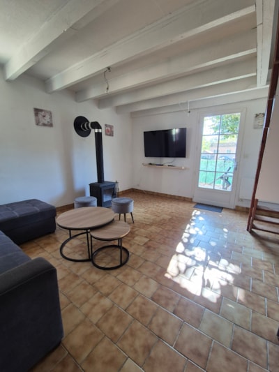 GITE for 5 to 7 people, 2 bedrooms, year-round rental