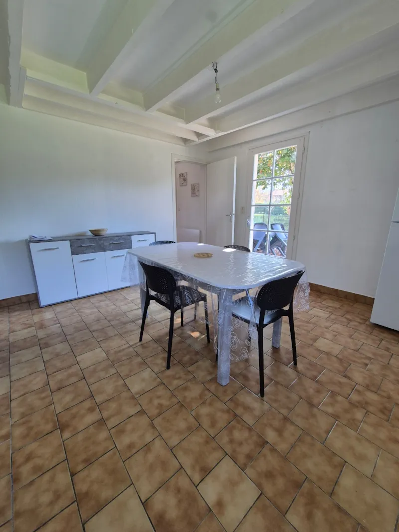 Gite De 5 À 7 Personnes , 2 Chambres, Location Toute L'année