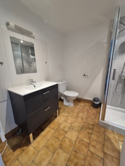 GITE for 5 to 7 people, 2 bedrooms, year-round rental