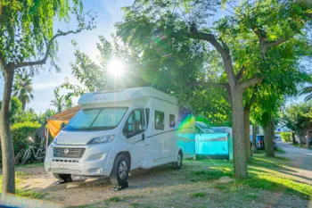 Stellplatz - Stellplatz Plus Nord - Camping & Bungalows Estanyet