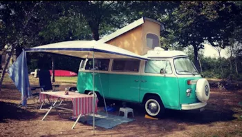 Stellplatz - Emplacement Pour Fourgon Ou Van - Camping L'Orée du Lac