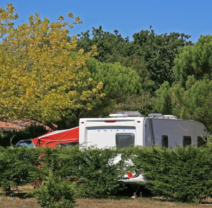 Emplacement Avec Éléctricité