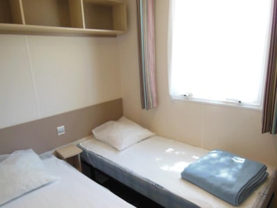 Mobile home Caraïbes Air-conditioned  2 bedrooms — 4