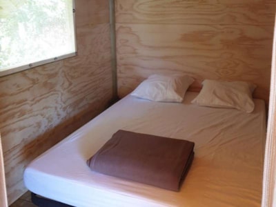 STILTED LODGE - 2 BEDROOMS — 4