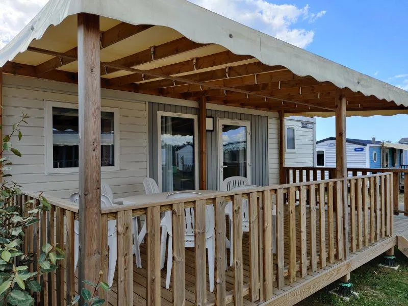 Mietunterkunft - Mobilheim Caraïbes Mit Klimaanlage 2 Zimmer - Chadotel Le Domaine d'Oléron