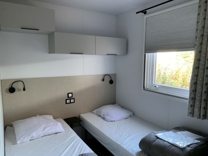 C- Mobil-Home Baltique Climatisé - 3 Chambres