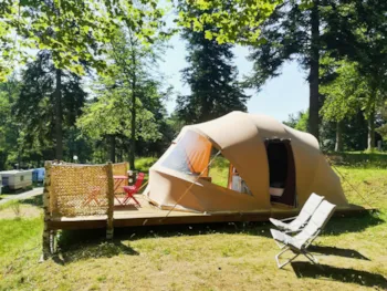 Mietunterkunft - Zelt Ecochique 24M² - 2 Zimmer  - Ohne Sanitäranlagen - Camping Les Murmures du Lignon