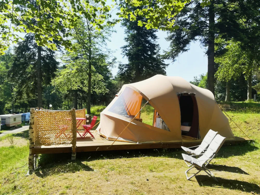 Tent ECOCHIQUE 24m² - 2 bedrooms - without toilet blocks