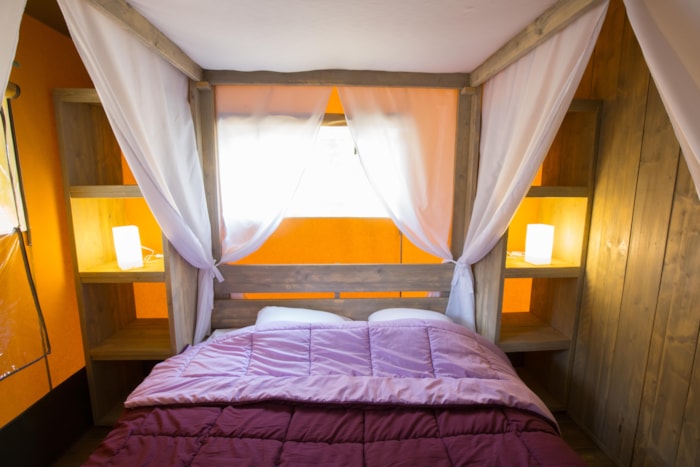 Tente Safari Premium 35M² (2 Chambres) + Terrasse Semi Couverte
