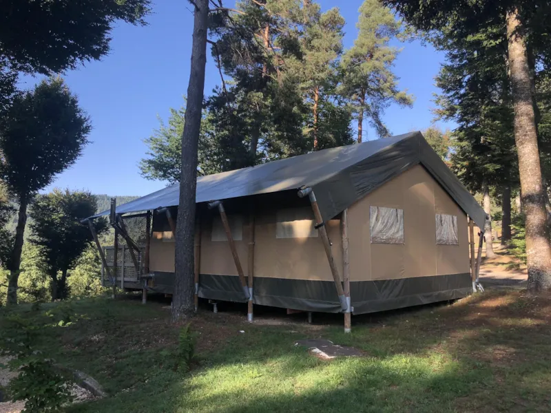 Tente Safari Premium 35M² (2 Chambres) + Terrasse Semi Couverte
