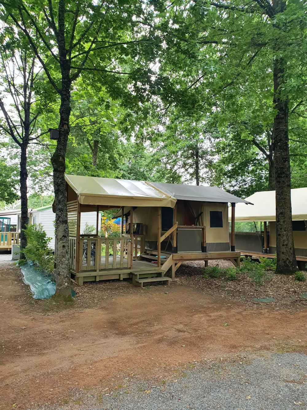 Huuraccommodatie(s) - Lodge Baleares Zonder Privé Sanitair - Camping La Forêt