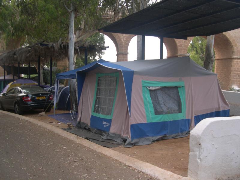 Kampeerplaats Grote Tent Of Caravan