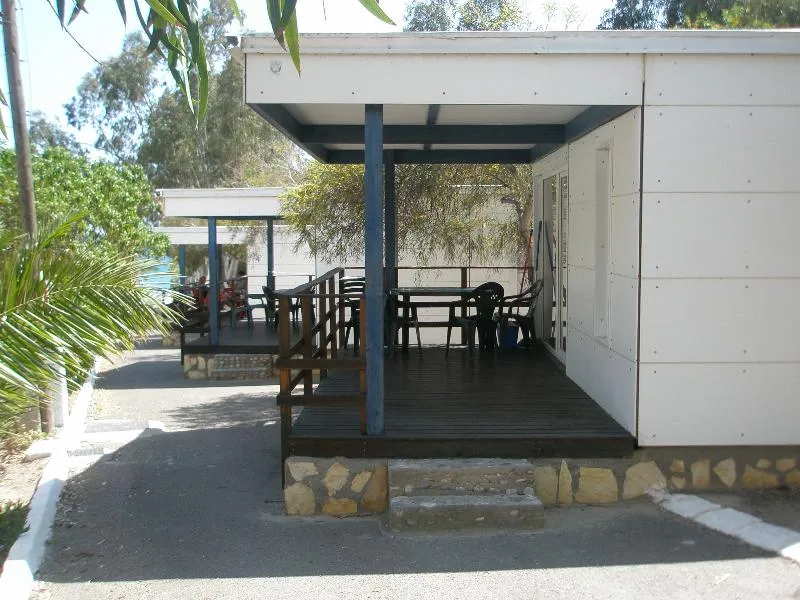 Bungalow 2 Personnes (Électricité Non Incluse Dans Le Prix)