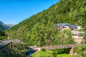 VILLAGE DE VACANCES DE MARC*** - Ucamping