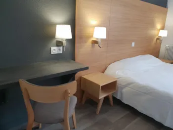 Zimmer - Aufenthalt Mit Halbpension - VILLAGE DE VACANCES DE MARC***