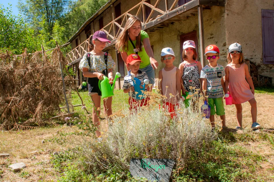 VILLAGE DE VACANCES DE MARC***