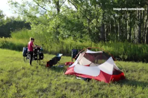 Emplacement - Gedeelde standplaats (juli-augustus) - Camping du Gouffre de la Croix