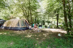 Emplacement - Verhuur "vrijheid" - Camping du Gouffre de la Croix