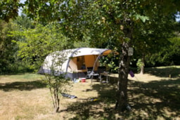 Pitch - Compostelle Package (Hiker/Cyclist) - Camping les Arcades