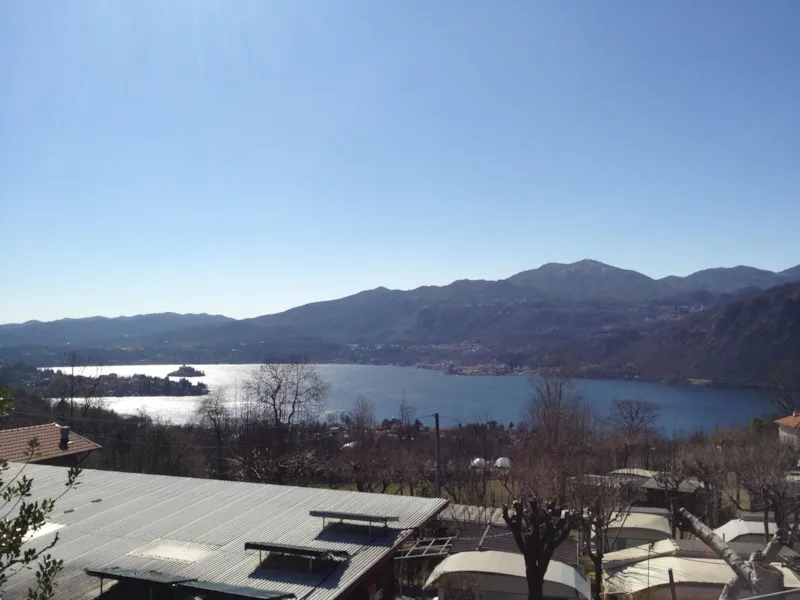 Emplacement Vue Sur Le Lac + Véhicule