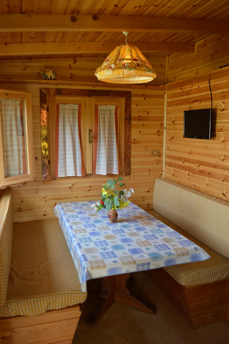 Caravane Avec Eau Et Salle De Bain Privée (Pas De Douche)