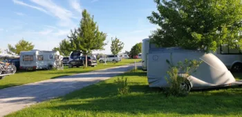 Pitch - Comfort Pitch - Camping Paradies Franken