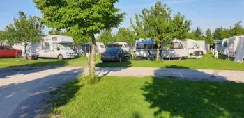Pitch - Pitch Standard - Camping Paradies Franken