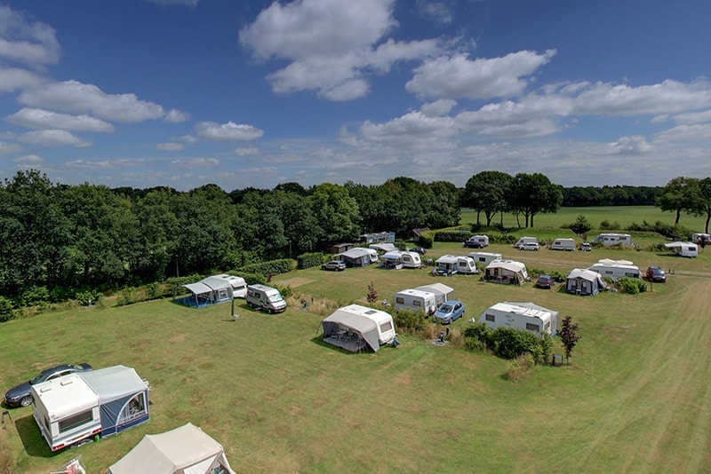 Pitch + 1 car + tent , caravan or motor home + electricity