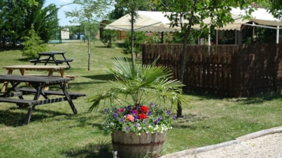Camping Aux Mêmes