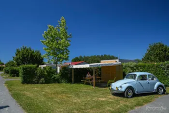 Stellplatz - Stellplatz Privilège Garden - CAMPING PARADIS- Camping de La Motte
