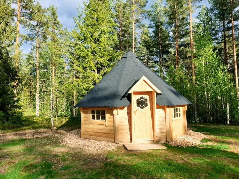 Accommodation - Finnish Kota - Naturcamping Lagom