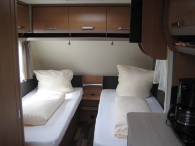 Rental Caravan - 2 adults — 3