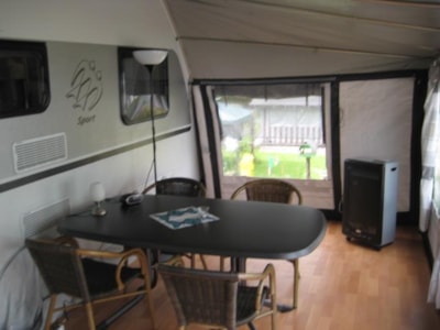 Rental Caravan - 2 adults — 8
