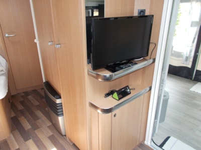 Rental Caravan - 2 adults — 6